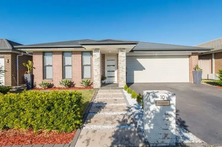 10 Cabarita Way, Jordan Springs NSW 2747