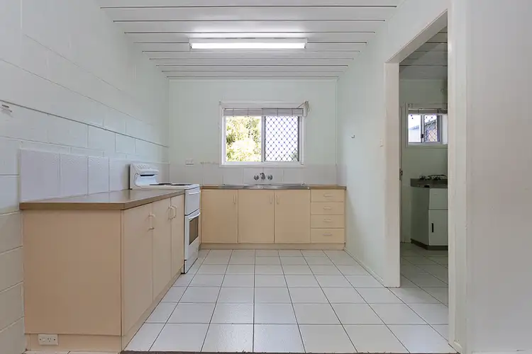 Fourth view of Homely unit listing, 4/19 Thornber Street, North Mackay QLD 4740