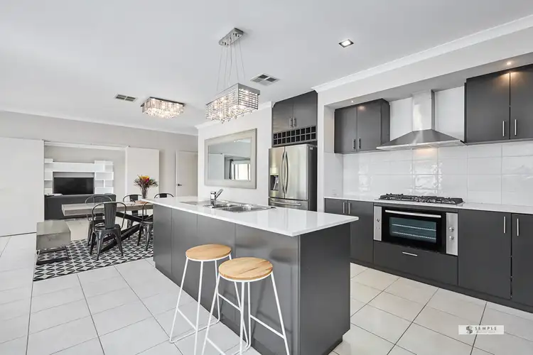 Fifth view of Homely house listing, 10 Cockatiel Way, Beeliar WA 6164