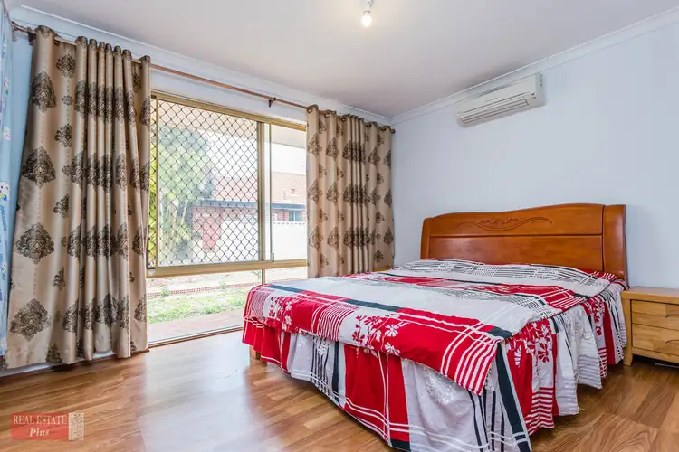 Fifth view of Homely house listing, 9 Asmus Court, Midvale WA 6056