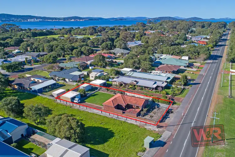 595 Frenchman Bay Road, Little Grove WA 6330