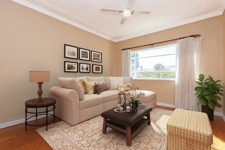 Second view of Homely house listing, 5 Preston Avenue, Tamworth NSW 2340