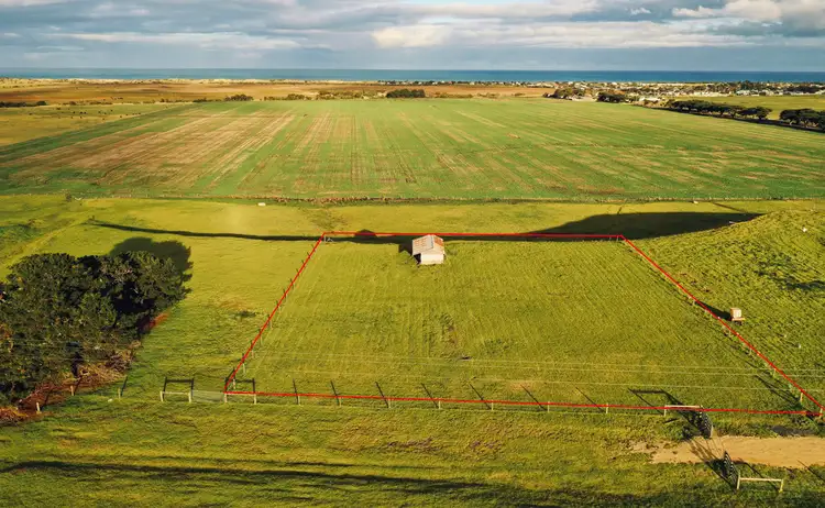 2321D Seaspray Road, Seaspray VIC 3851