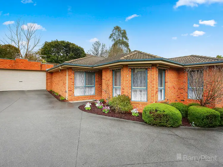 2/13 Newman Road, Croydon VIC 3136
