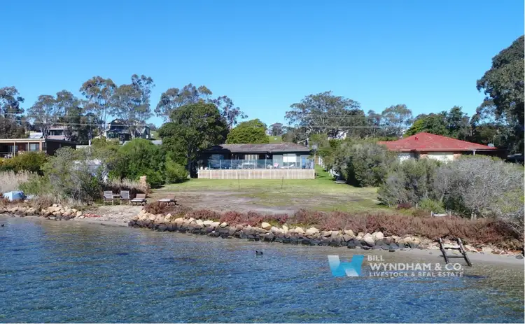 171 Bay Road, Eagle Point VIC 3878