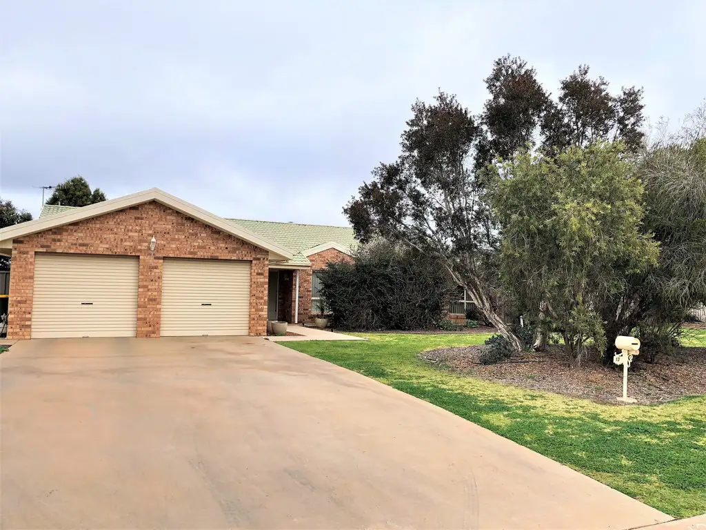Main view of Homely house listing, 13 Hillview Place, Leeton NSW 2705