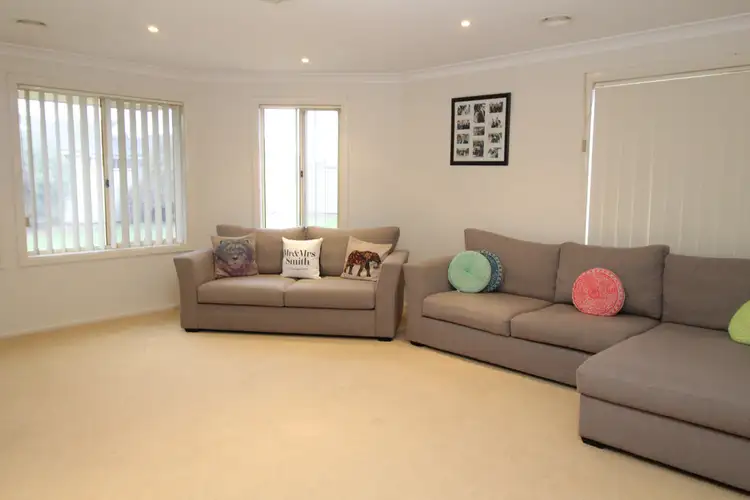 Seventh view of Homely house listing, 13 Hillview Place, Leeton NSW 2705