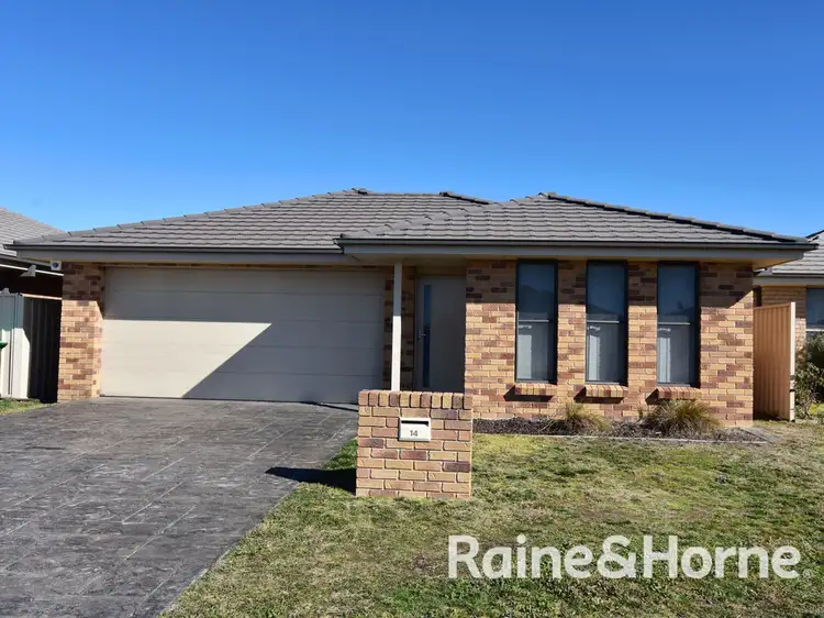 14 Onyx Place, Orange NSW 2800