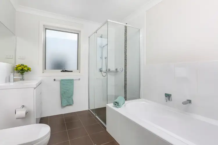 Sixth view of Homely townhouse listing, 18/26 Avondale Road, Avondale NSW 2530