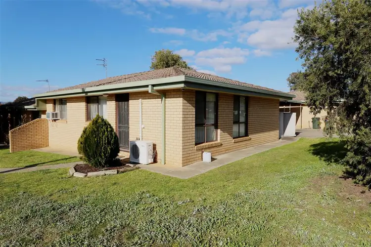 Main view of Homely unit listing, 1/32 Bundara Crescent, Tumut NSW 2720