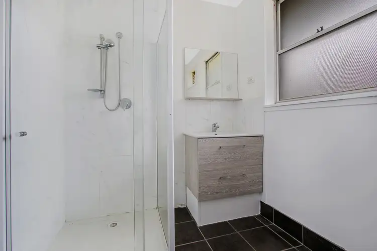 Sixth view of Homely house listing, 52 Hereford Street, Wodonga VIC 3690