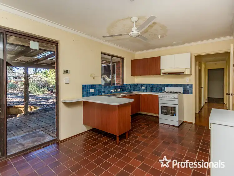 Fourth view of Homely house listing, 4 Selsdon Rd, Camillo WA 6111