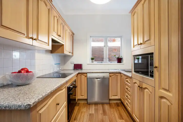 Sixth view of Homely apartment listing, 2/4 Cross Street, Bronte NSW 2024