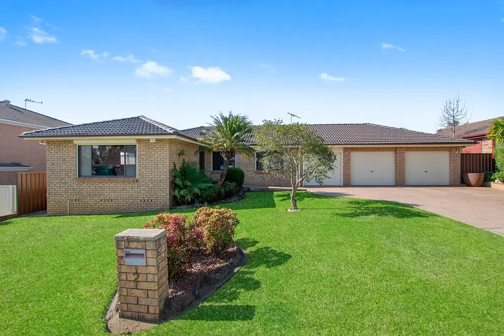 Main view of Homely house listing, 2 Nomad Grove, St Clair NSW 2759