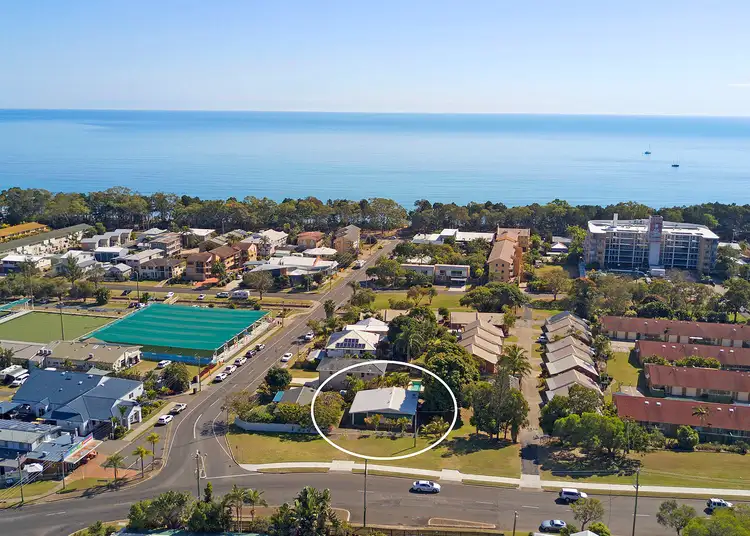 Second view of Homely house listing, 216 Torquay Terrace, Torquay QLD 4655