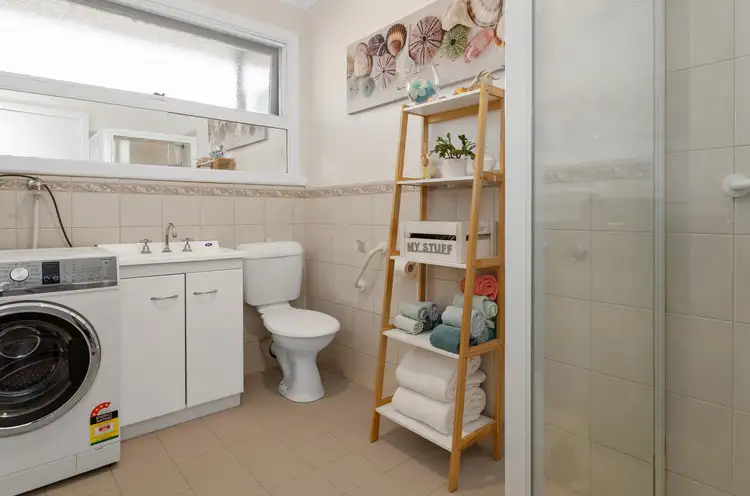 Sixth view of Homely house listing, 1/33 Begonia Ave, Bayswater VIC 3153