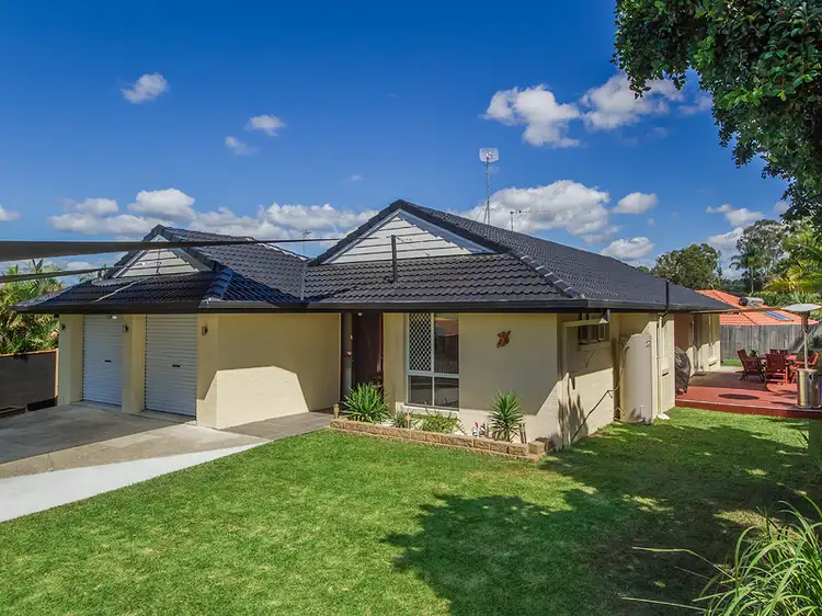 1 Bowmore Court, Merrimac QLD 4226