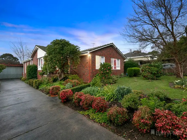 1 Araluen Drive