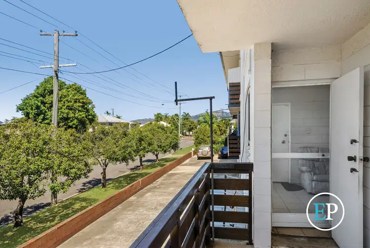 4/18 Armstrong Street, Hermit Park QLD 4812