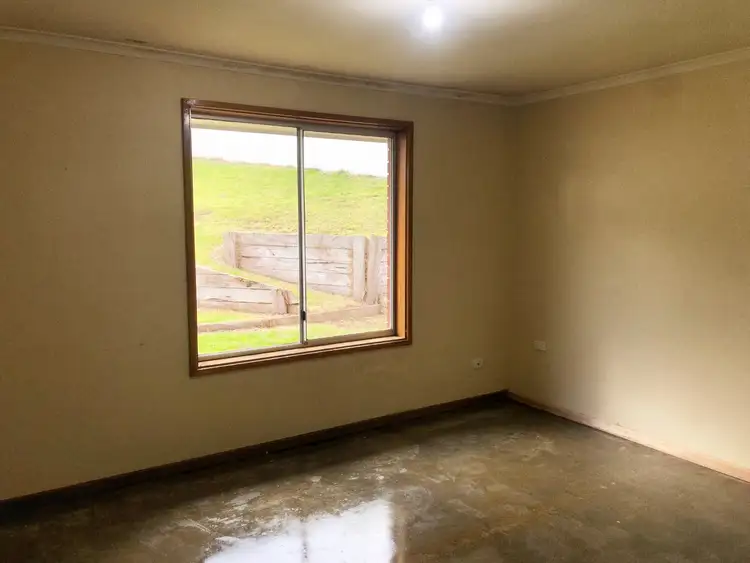 Fifth view of Homely house listing, 17 Tweed Crescent, Mount Gambier SA 5290