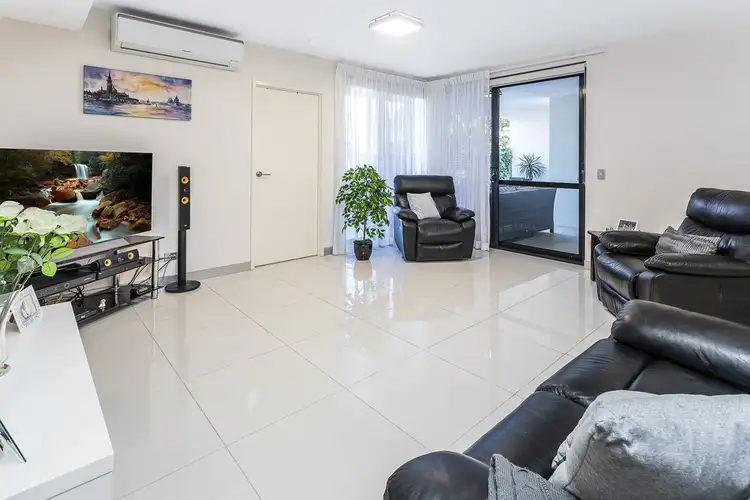 Fifth view of Homely apartment listing, 5/103 Sutton Street, Redcliffe QLD 4020