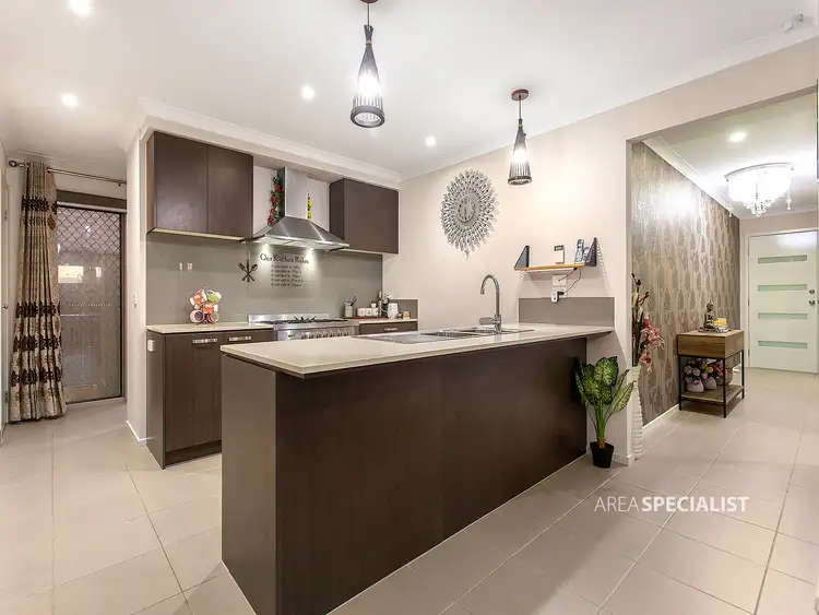 Sixth view of Homely house listing, 8 Springside Drive, Cranbourne West VIC 3977