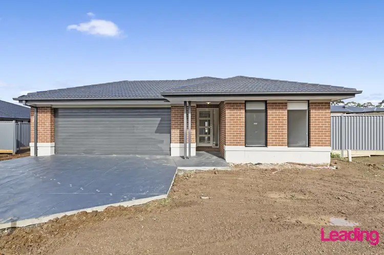 27 Bella Vista Place, Romsey VIC 3434