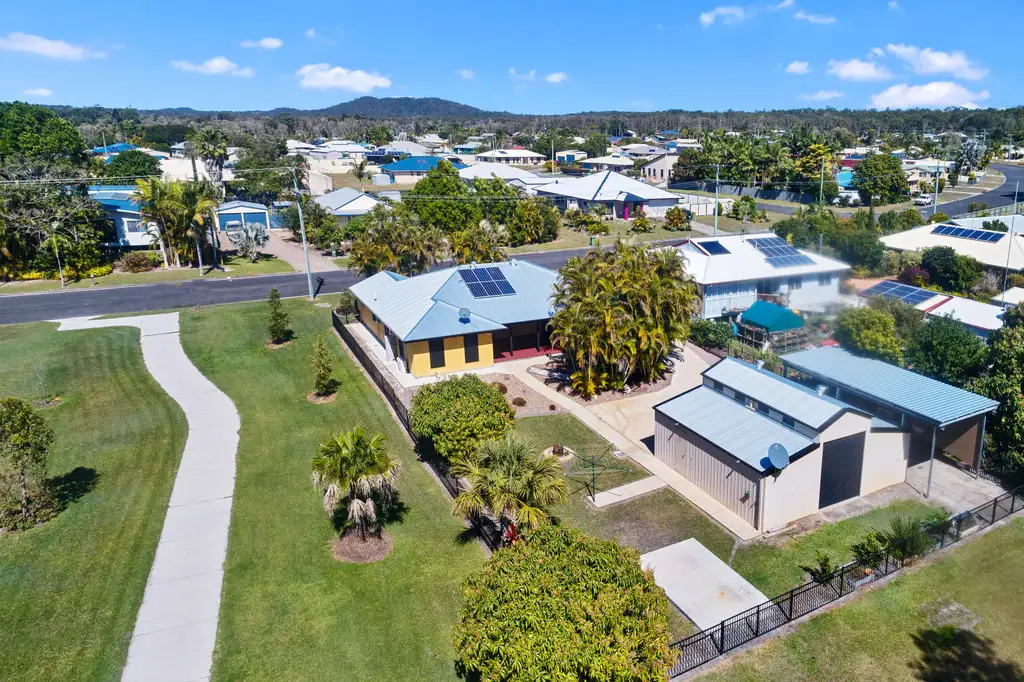 Main view of Homely house listing, 33 GOLDEN HIND AVENUE, Cooloola Cove QLD 4580