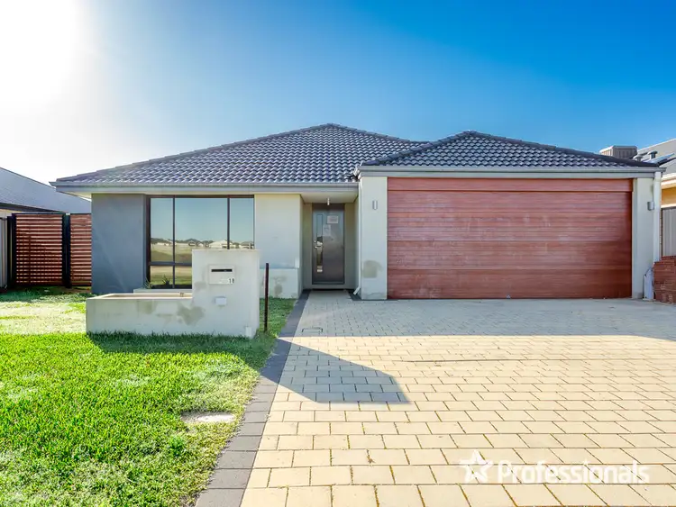 Fourth view of Homely house listing, 18 Novelli Parade, Piara Waters WA 6112