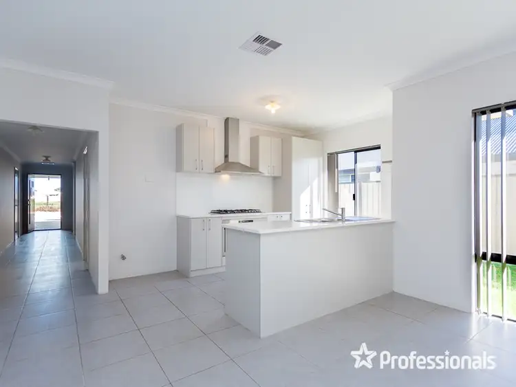 Fifth view of Homely house listing, 18 Novelli Parade, Piara Waters WA 6112