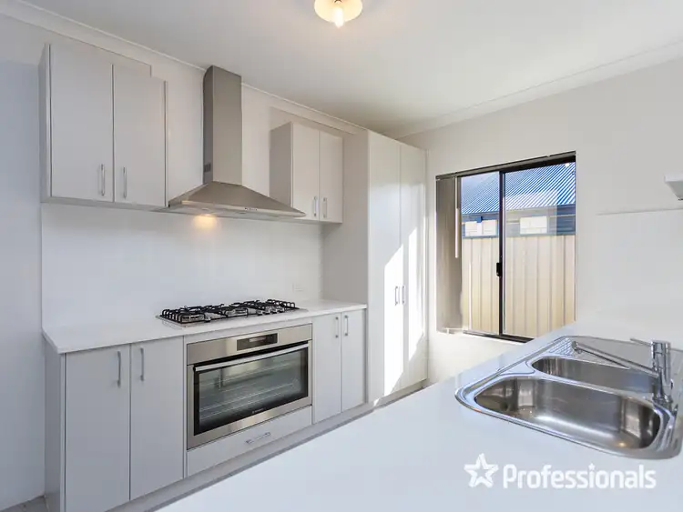 Sixth view of Homely house listing, 18 Novelli Parade, Piara Waters WA 6112