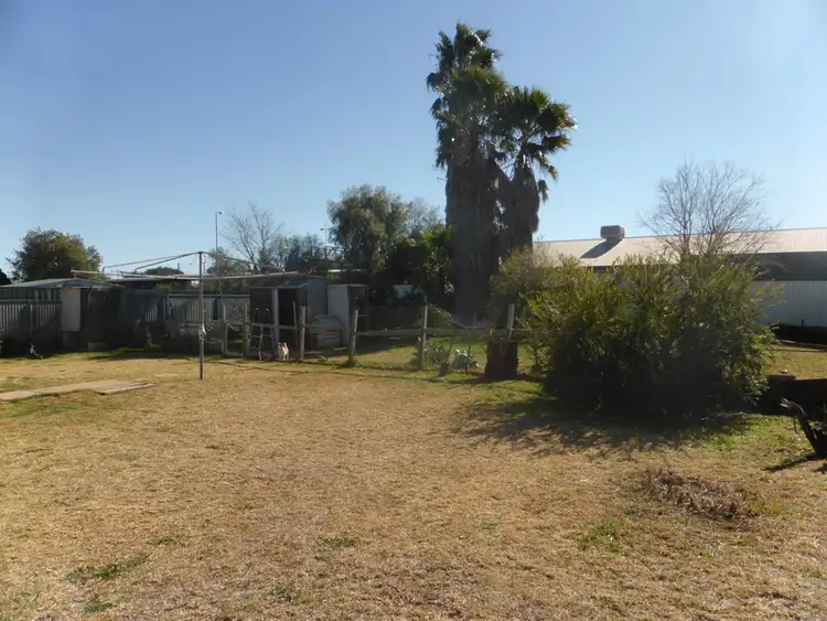 Fifth view of Homely house listing, 2 Austral Street, Parkes NSW 2870