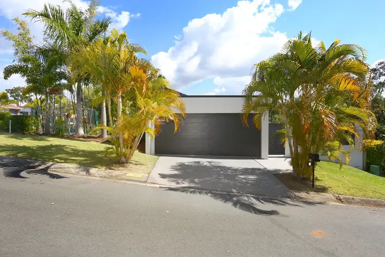 2 Henley Court, Robina QLD 4226