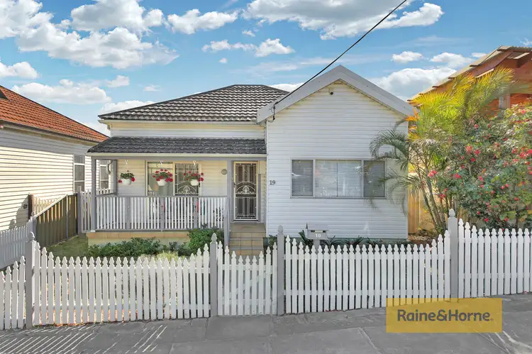 19 Marinea Street, Arncliffe NSW 2205