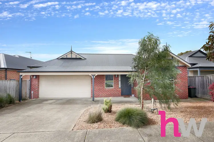 16 Marvins Place, Marshall VIC 3216
