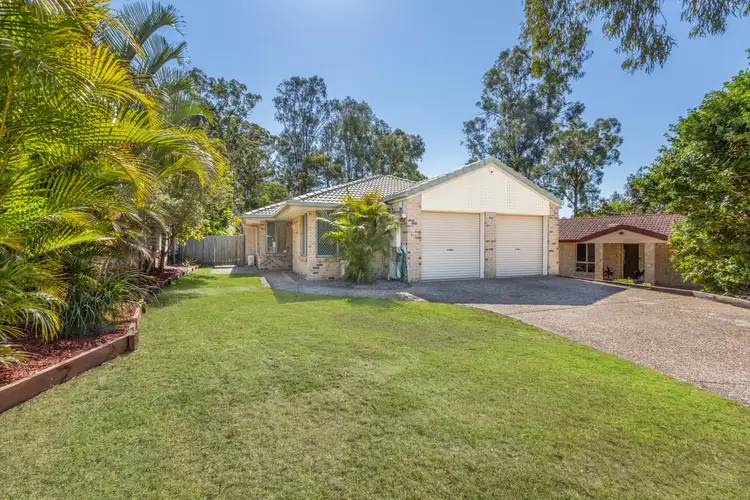 16 Scarlet Place, Forest Lake QLD 4078