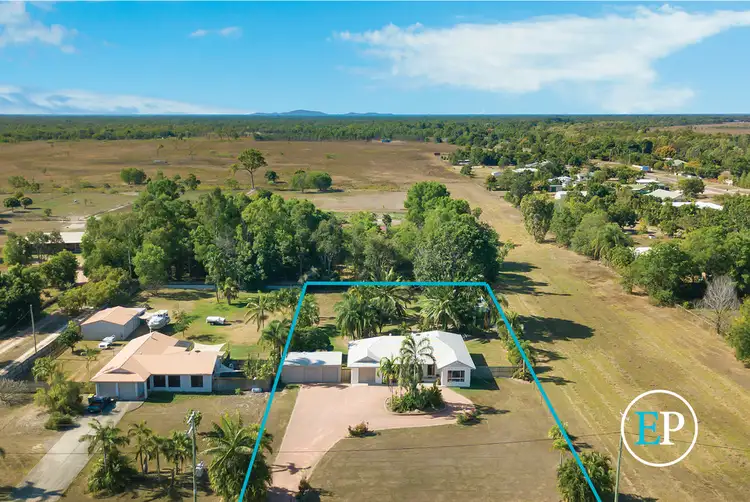 Second view of Homely house listing, 8 Blue Mountain Drive, Bluewater Park QLD 4818