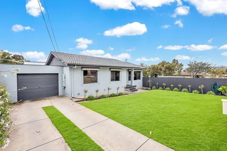 6 Dominic Crescent, Morphett Vale SA 5162