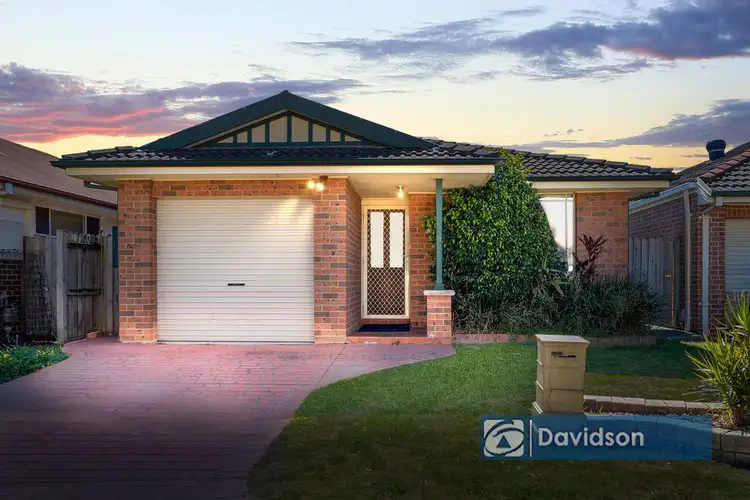 12 Murray Court, Wattle Grove NSW 2173