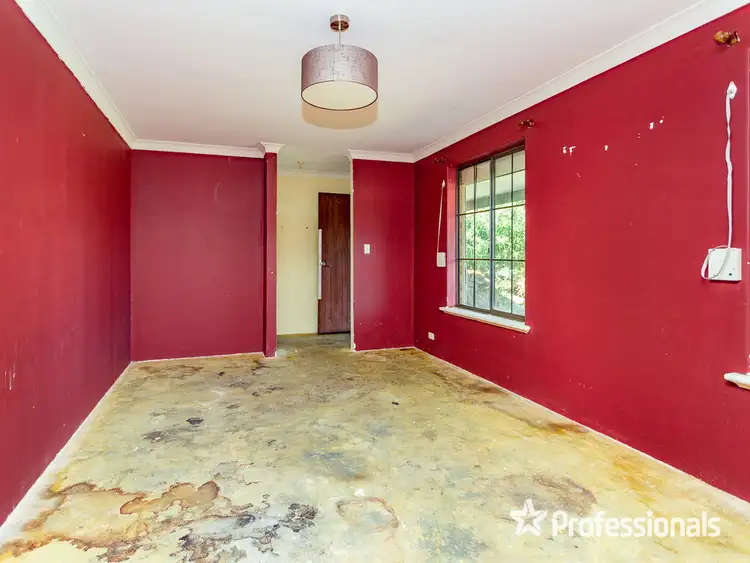 Fourth view of Homely house listing, 76 Excalibur Circle, Camillo WA 6111