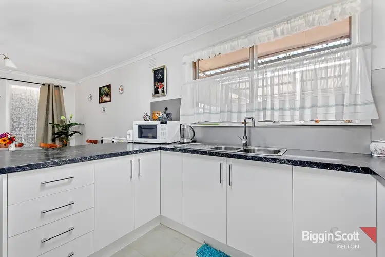 Sixth view of Homely house listing, 2 Blackwood Drive, Melton South VIC 3338