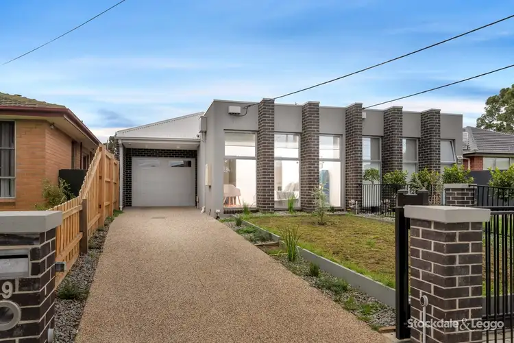 19 Cropley Crescent, Laverton VIC 3028