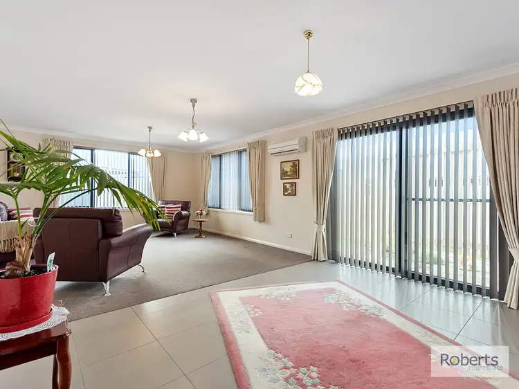 2/14 Earl Grove, Latrobe TAS 7307
