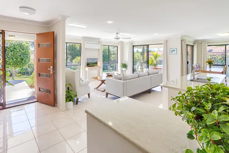 8 Oregon Court, Cooroy QLD 4563