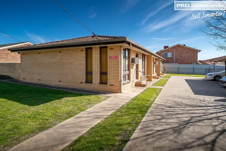 1-3/15 Bulolo Street