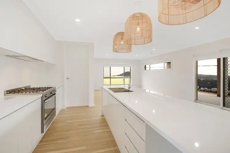 Second view of Homely house listing, 32 Jensen Crescent, Wodonga VIC 3690