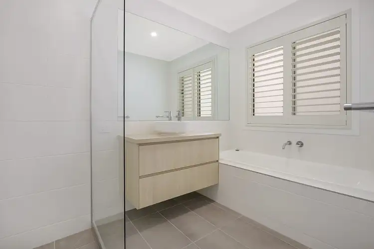 Sixth view of Homely house listing, 32 Jensen Crescent, Wodonga VIC 3690