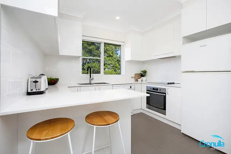 Second view of Homely apartment listing, 20/8-12 Giddings Avenue, Cronulla NSW 2230