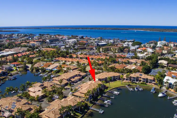 42/76 Bayview Street, Runaway Bay QLD 4216