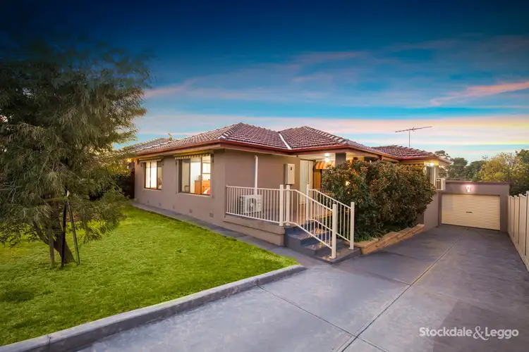 44 Bamford Avenue, Westmeadows VIC 3049
